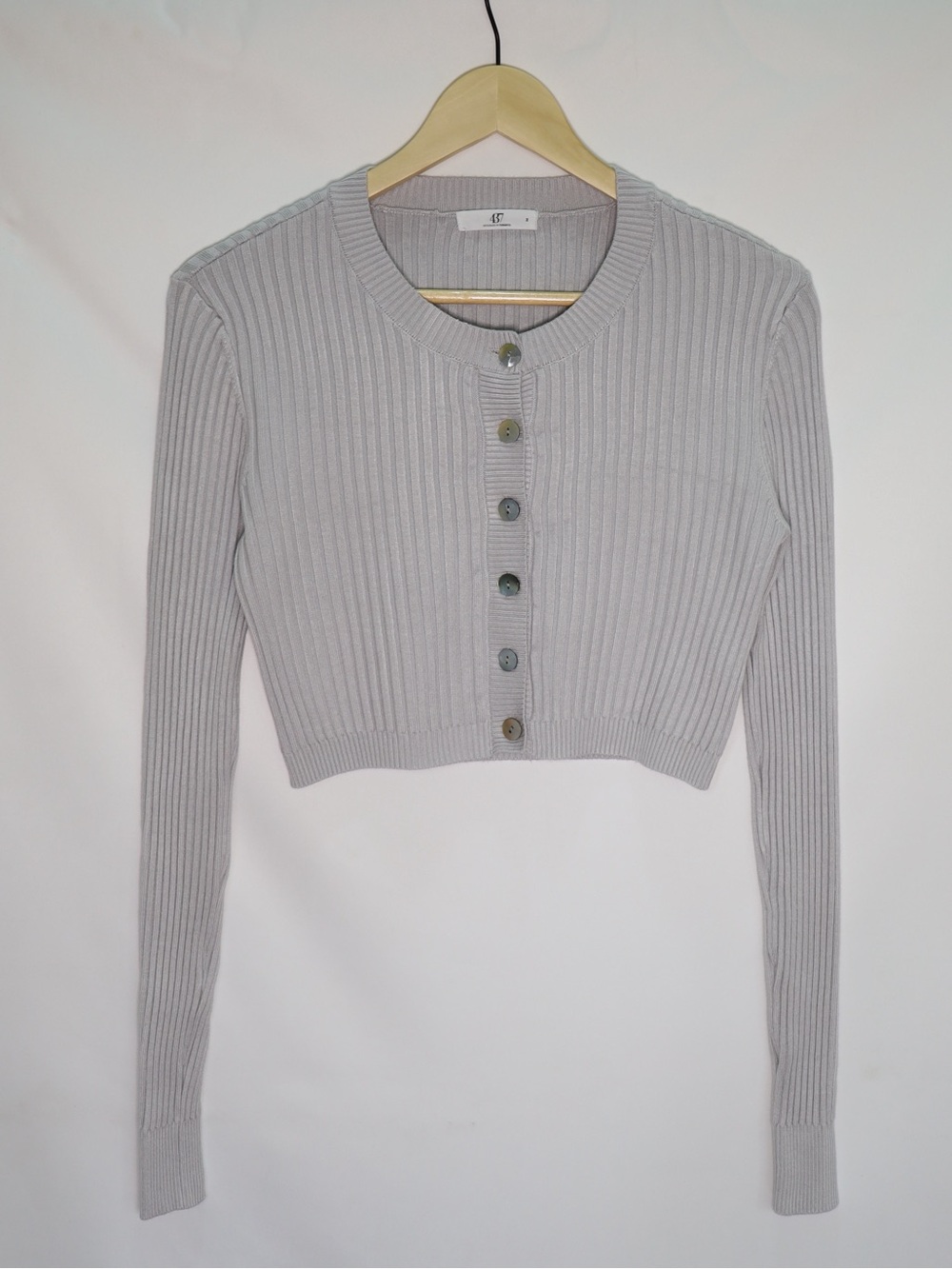 437 Gaia Cardigan | Grey Size Medium - Picture 2 of 9